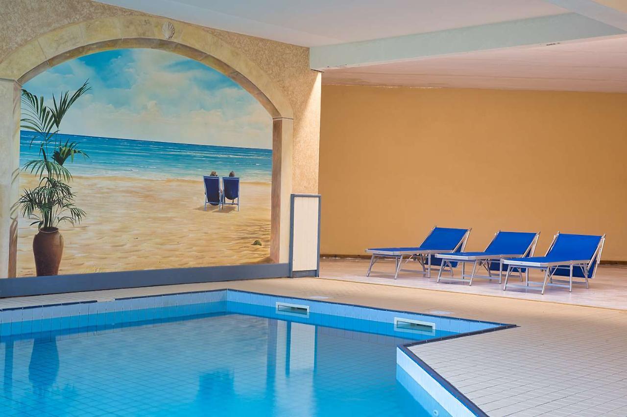 Les Hameaux De Lozere Sure Hotel Collection By Best Western Fournels 외부 사진